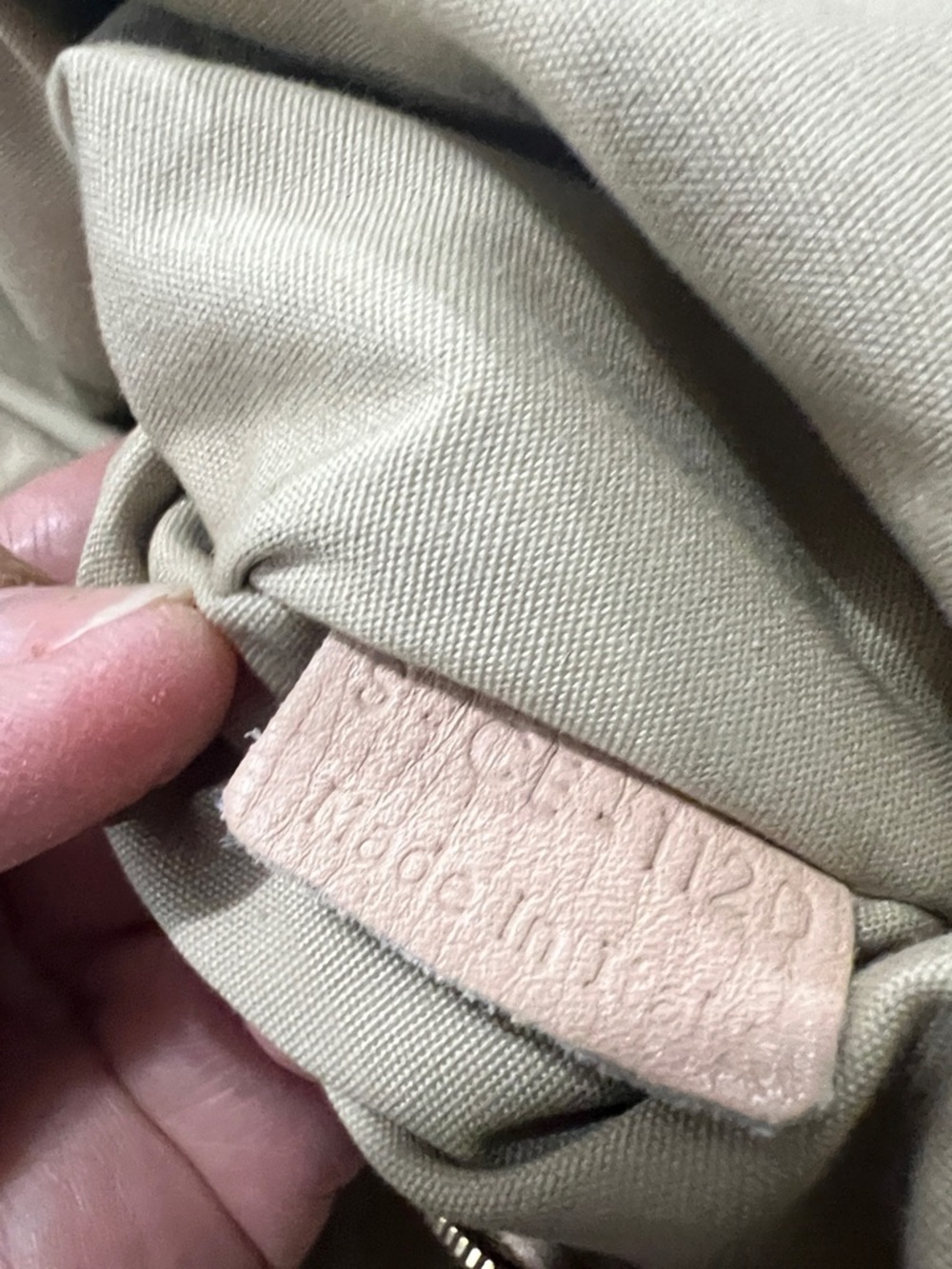 Authentic Celine Leather Tote Handbag in blush color made in italy - Picture 11 of 11
